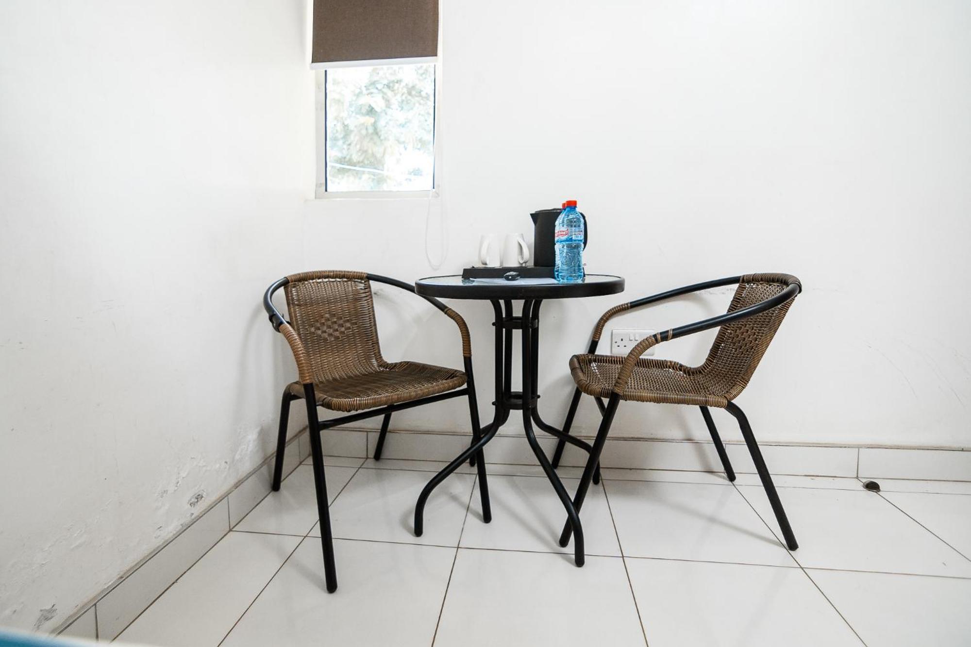 Harry'S Kisumu Oasis Aparthotel Luaran gambar